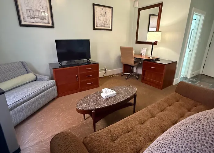 Hotel The Gadsden 3*